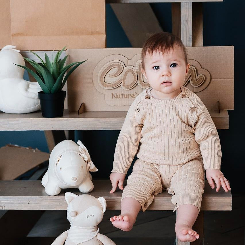 Soft breathable mini cable knit organic cotton fabric for sensitive newborn skin