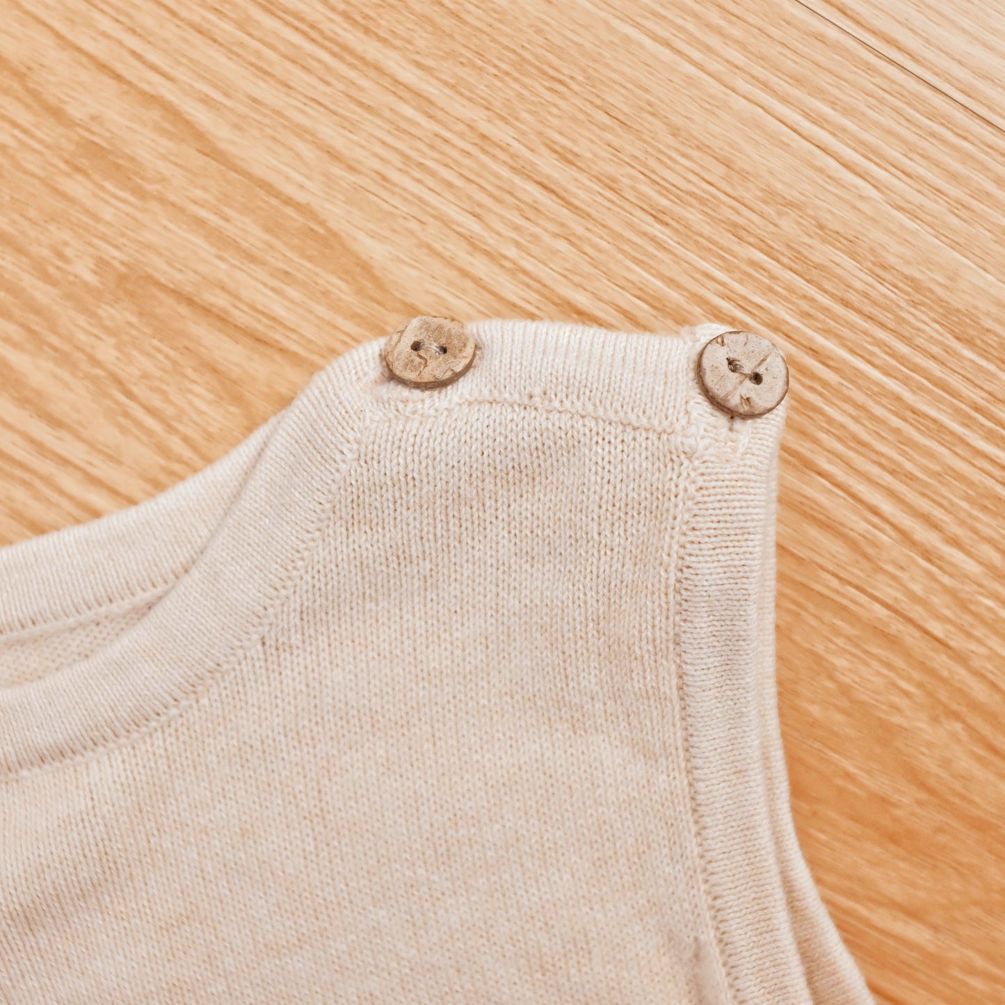 Organic Baby Knitted Vest | Non-Toxic & Dye-Free | Eotton Canada
