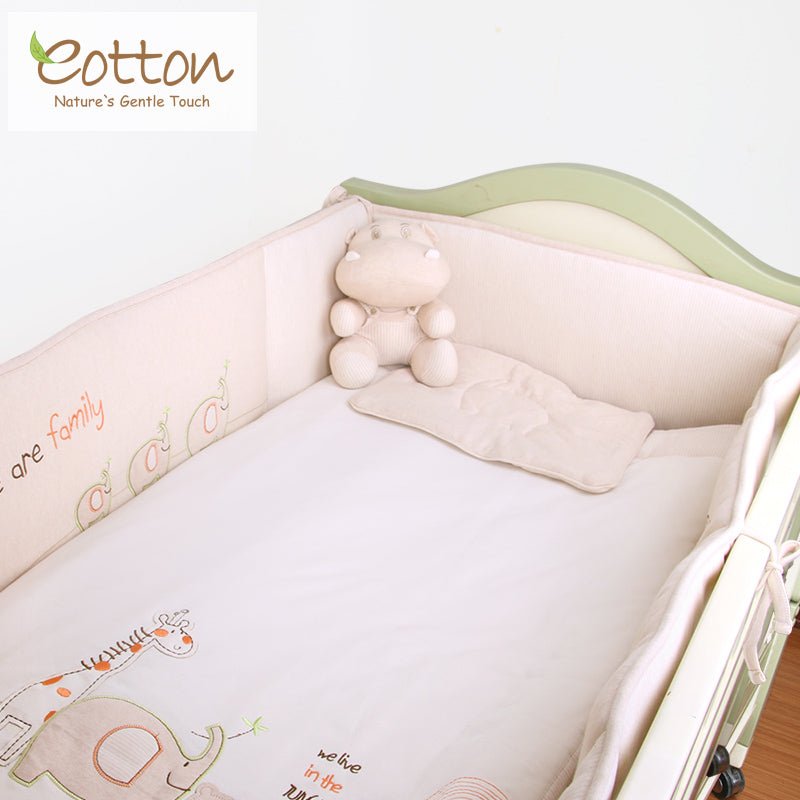 Baby Bedding Set: Crib Bumper Crib Sheet & Diaper Bag