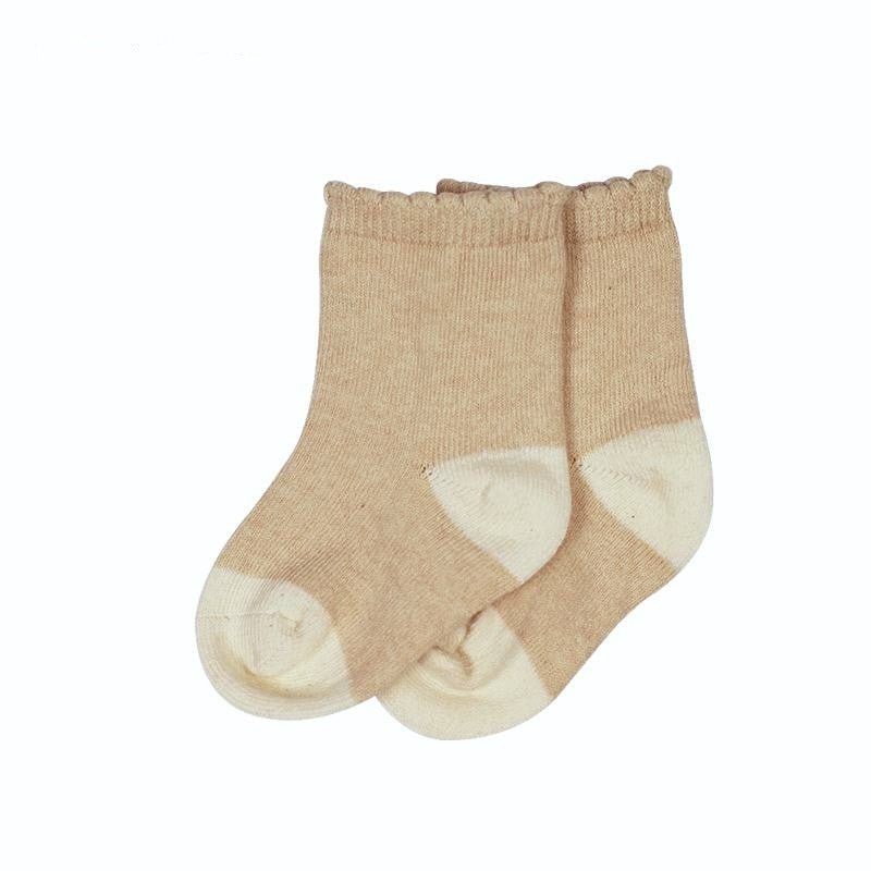 Infant Socks That Stay On: 4 pairs Organic Newborn Sock Set | Eotton