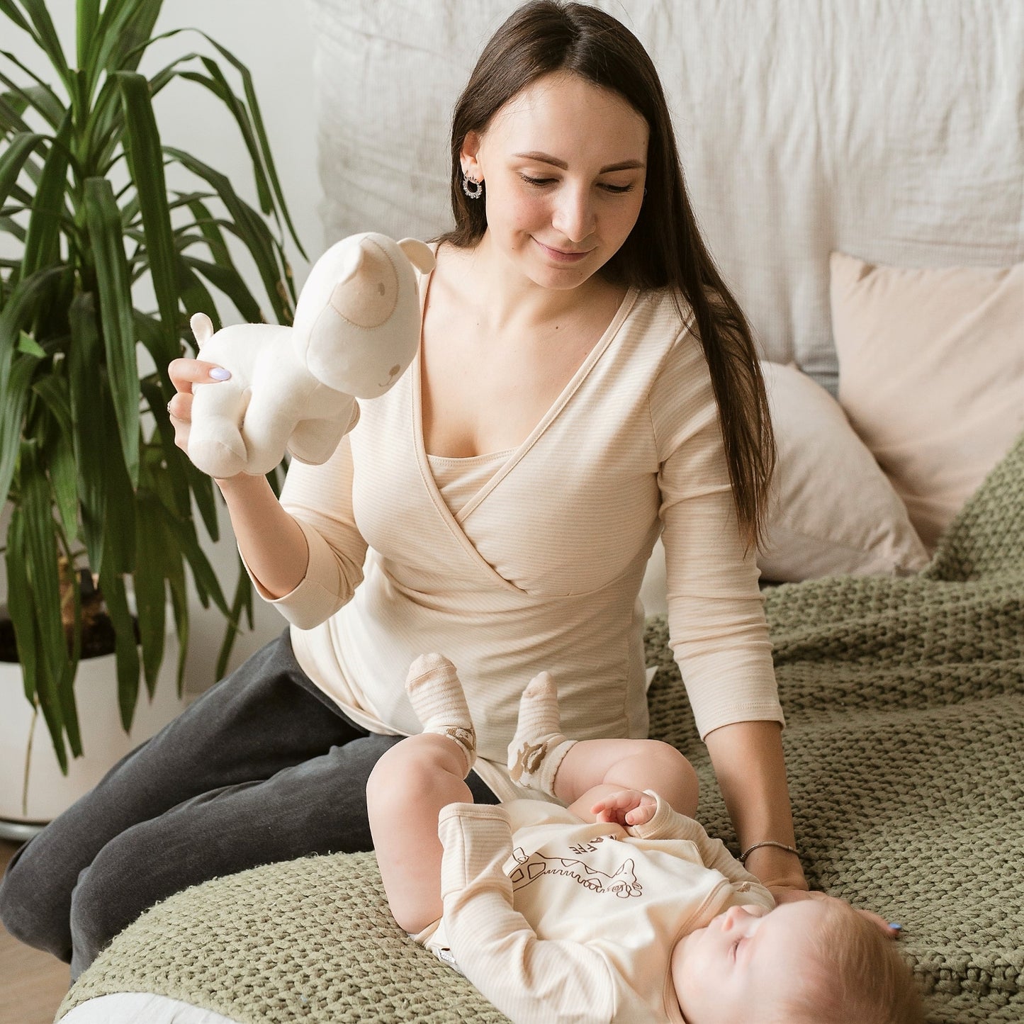 organic nursing tee