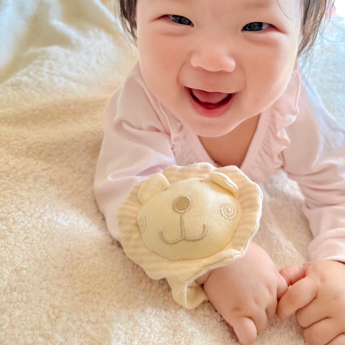 Organic Cotton Newborn Wrist Rattle | EottonCanada
