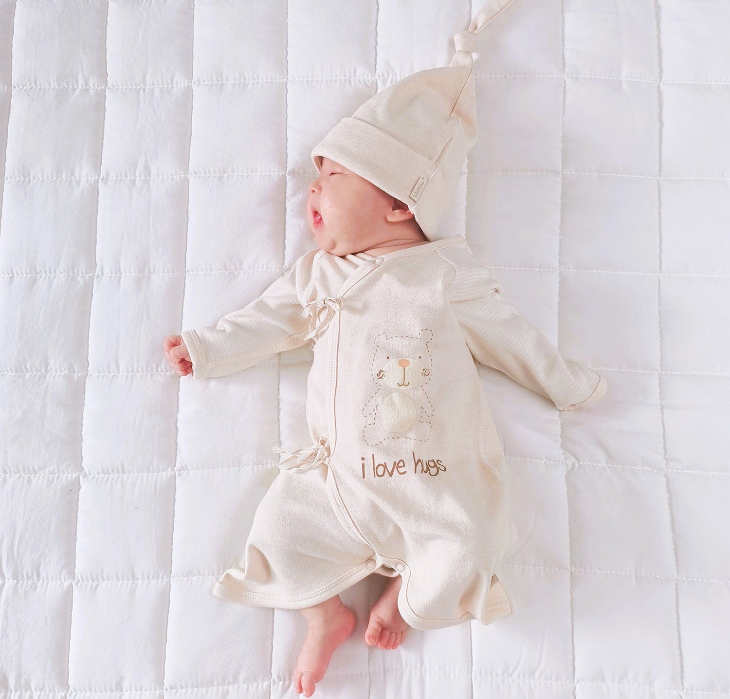 Adorable & Affordable Organic Baby Clothes Collection