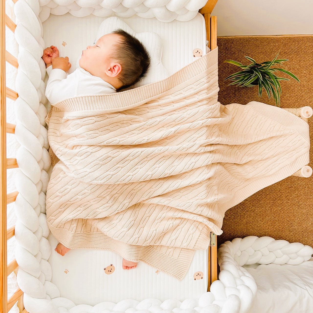 Organic Baby Bedding: Blankets, Quilts & Crib Bumpers