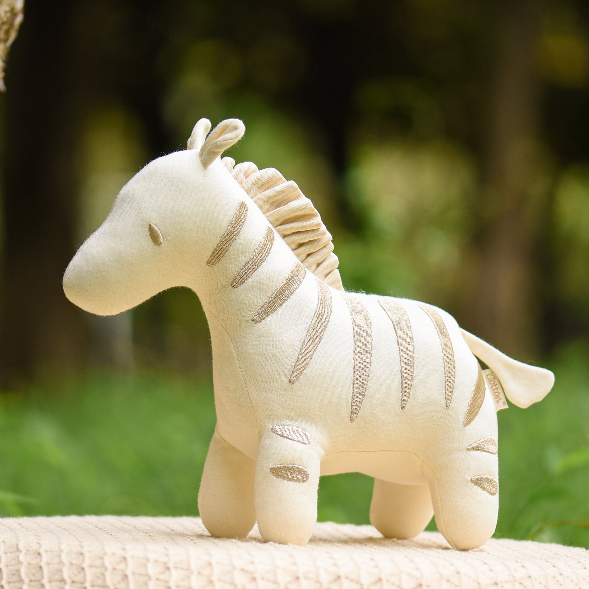 Non-Toxic Baby Toy Zebra | Japan-Standard Safe Organic Toys | Eotton Canada