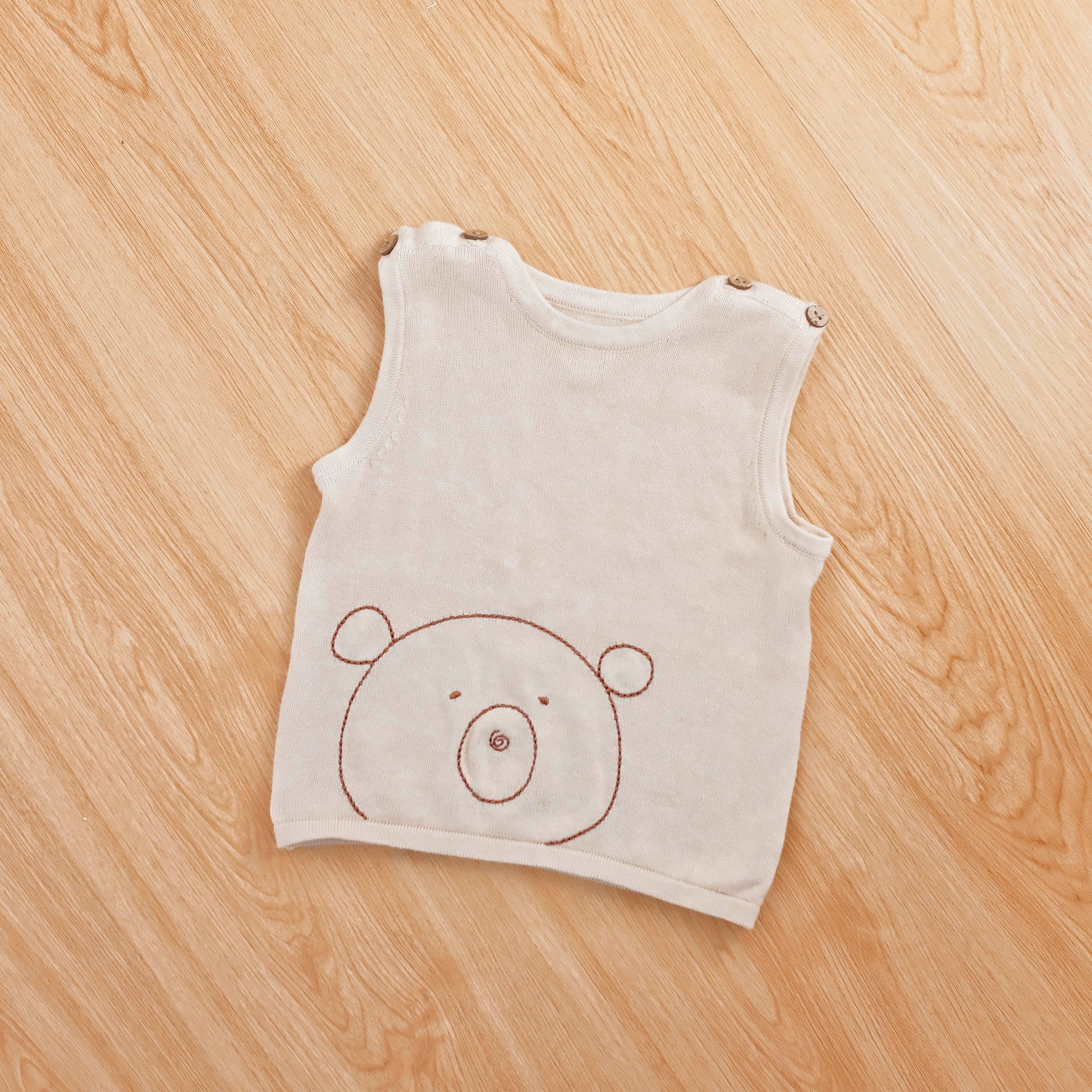 Oeko-Tex 100 certified nature colored cotton newborn vest, chemical-free and soft | Eotton Canada