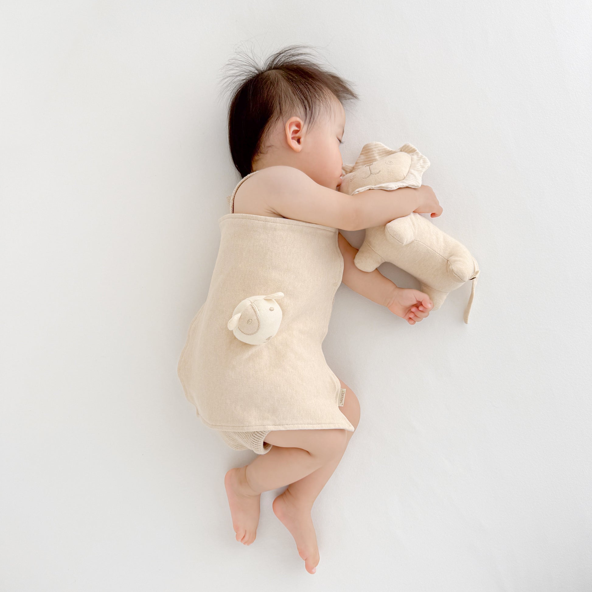 Organic Infant Comforter | Puppy Cuddle Blanket | Eotton Canada