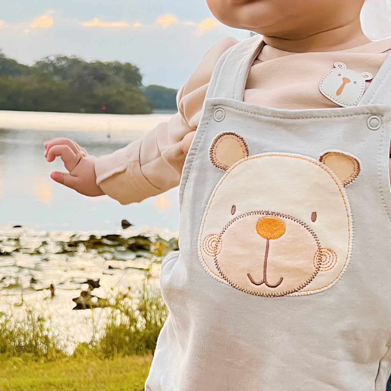 organic baby dungarees with adjustable shoulder straps | Eotton Canada