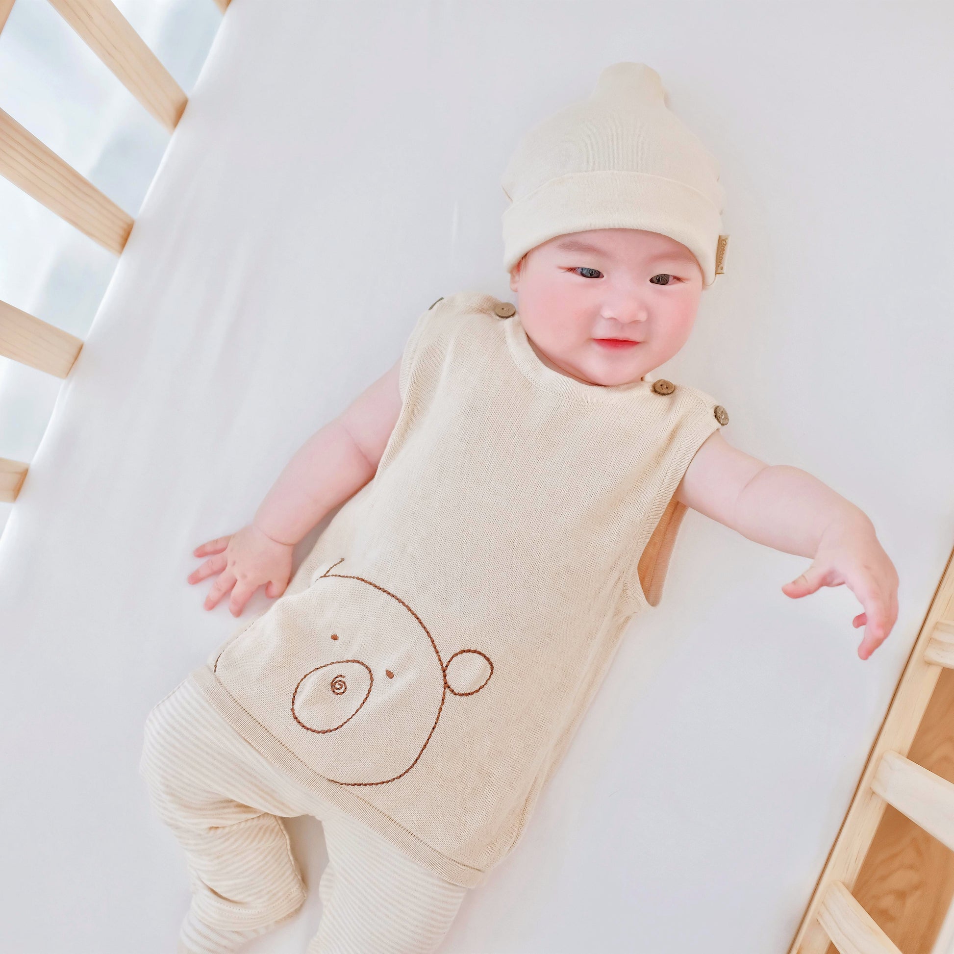 Organic Baby Knitted Vest | Non-Toxic & Dye-Free | Eotton Canada