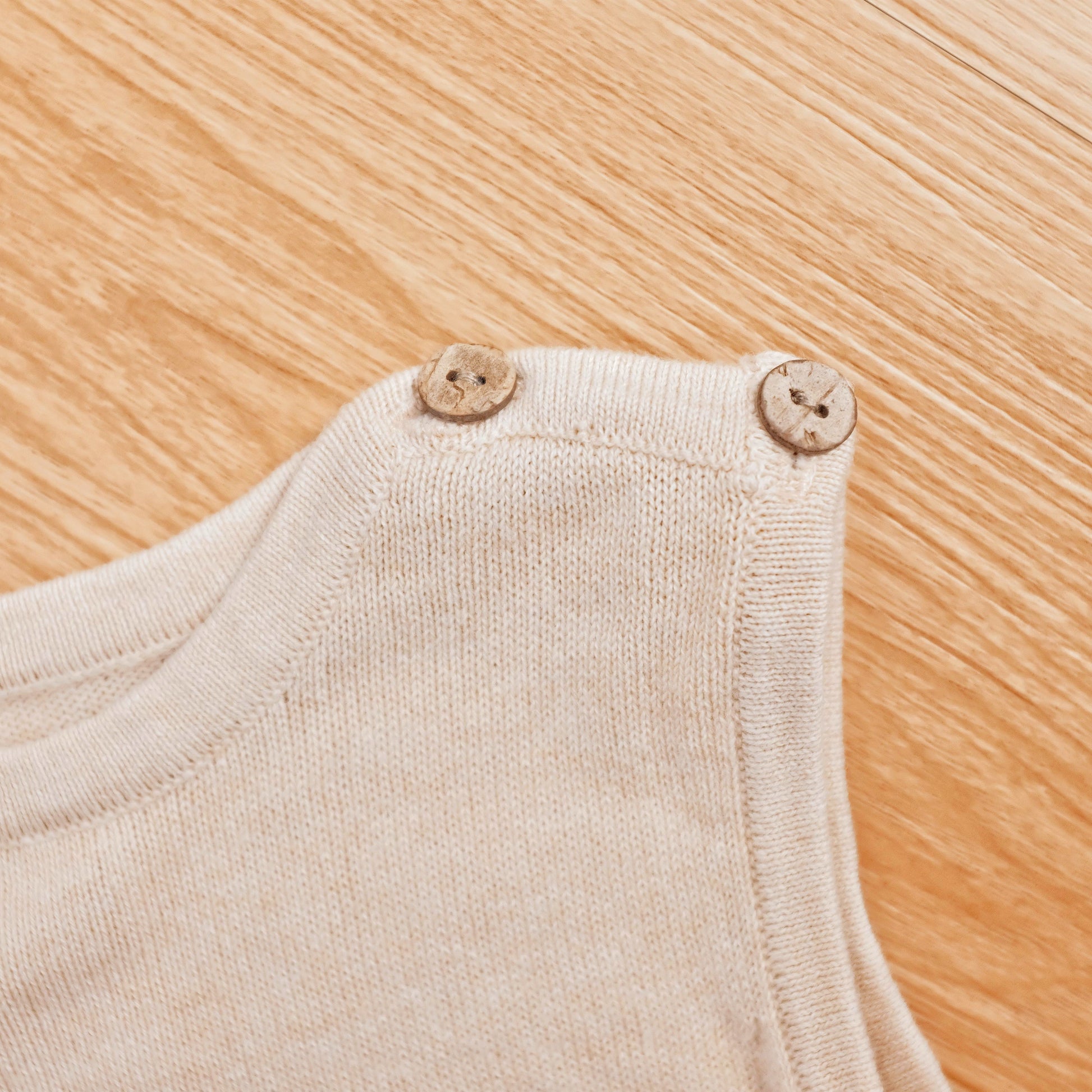 Organic Baby Knitted Vest | Non-Toxic & Dye-Free | Eotton Canada