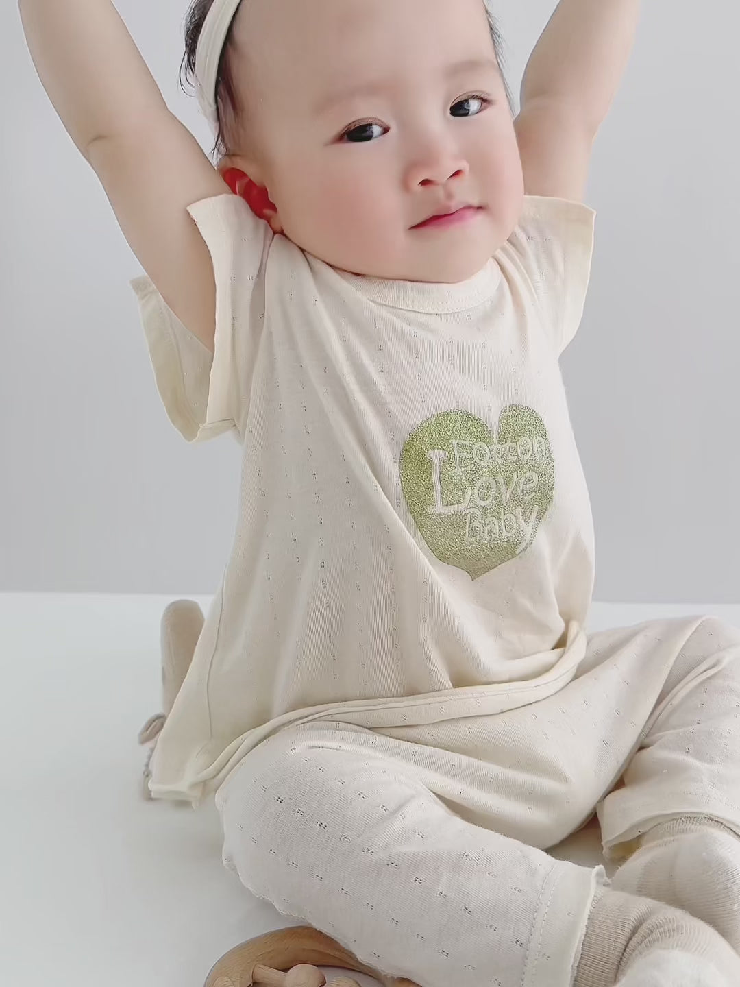 Load video: Mommy &amp; Me Matching - Love Eotton Organic Cotton Clothing