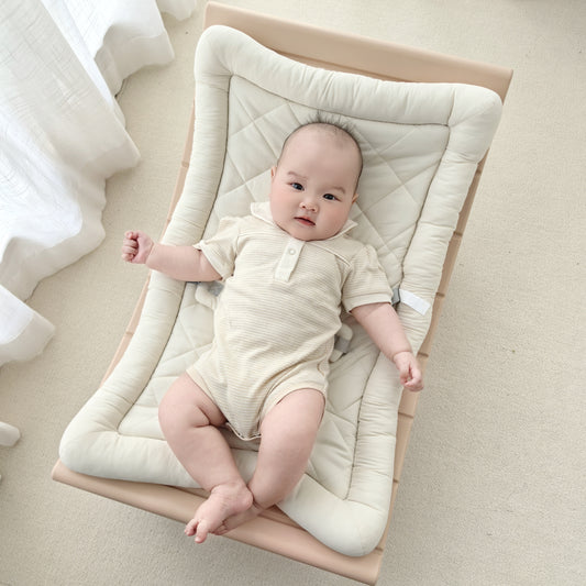 Striped organic cotton baby girl bodysuit with a solid contrast collar | Eotton Canada