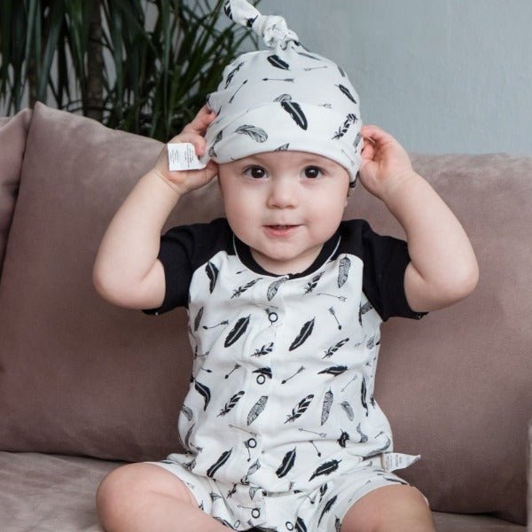 Gender Neutral Infant Clothes: Organic Short Sleeve Baby Romper - Black & White Theme - Eotton Canada