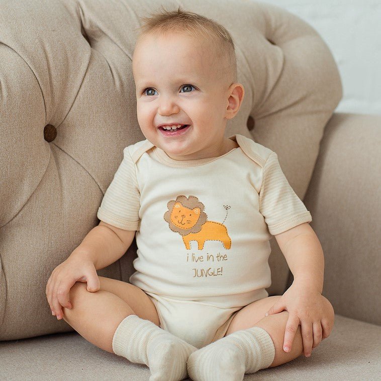 Organic Baby Onesies Jungle Animal Print | GOTS Certified | Eotton Canada