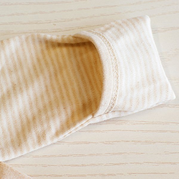 Organic Newborn Clothes: Long Sleeve Baby Bodysuit - Shoulder Snap | EottonCanada