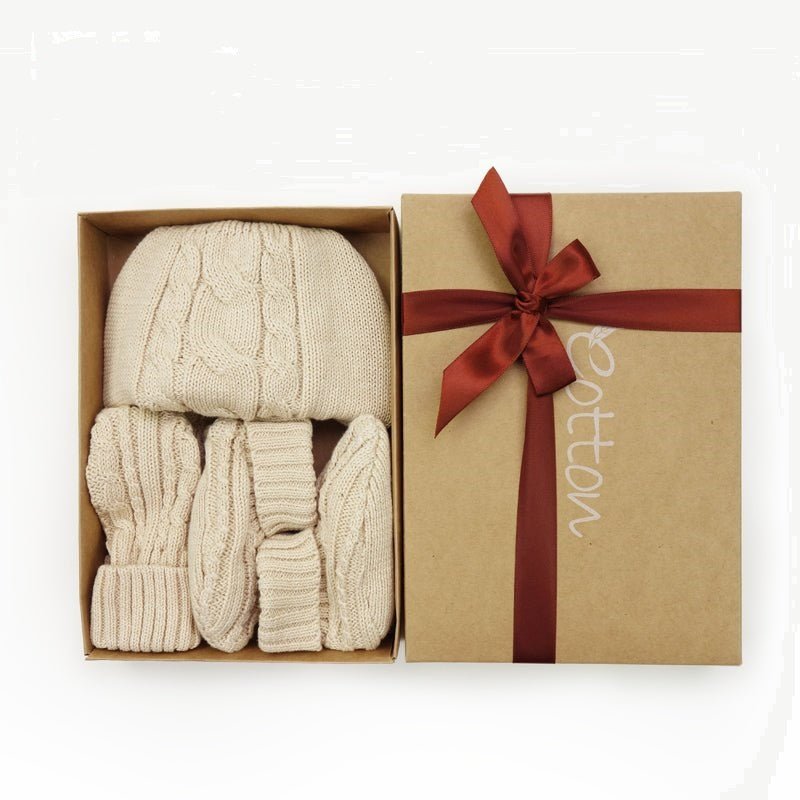 Unique Baby Gift | Knitted Hat, Mitten & Booties Set | Eotton Canada